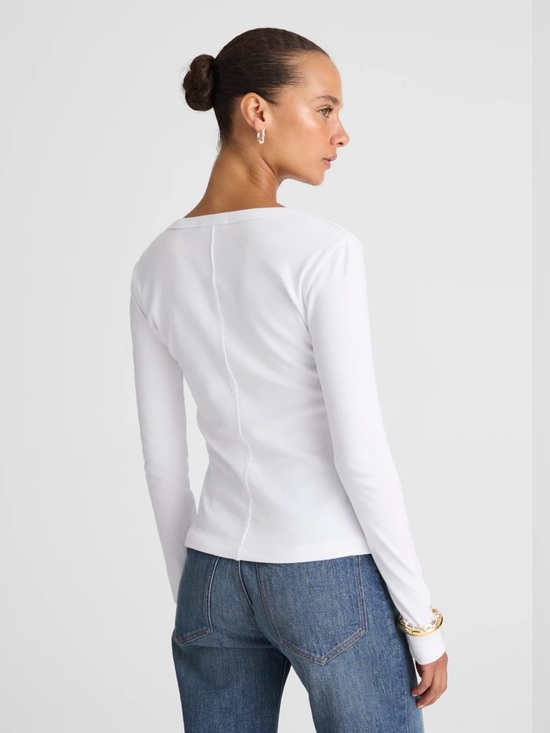 Madewell The '90s V-Neck Long-Sleeve Tee in Compact Cotton Size M - Picture 5 of 8